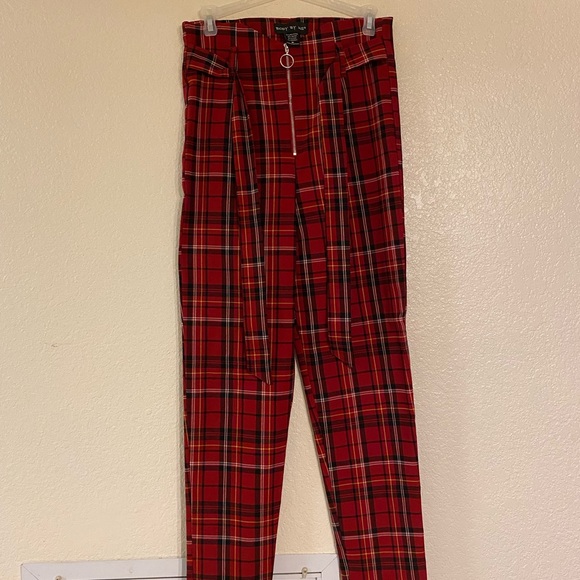 Platted Red,White and a hint of yellow Dress pants - Picture 5 of 6